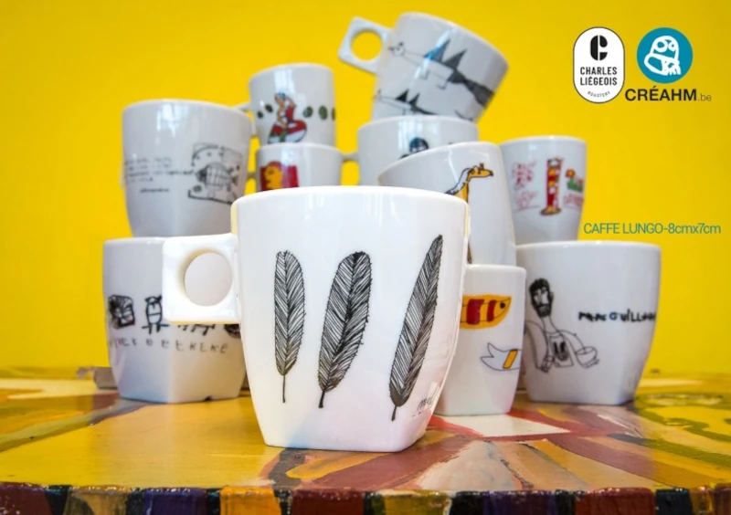 Tasses à café illustrées par des artistes du Creahm